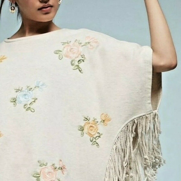 Anthropologie TP Floral Embroidered Fringe Poncho Top One Size - Picture 4 of 6